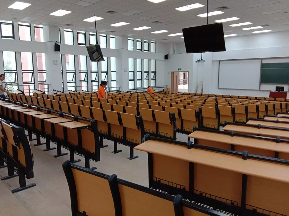 【上海理工大學】階梯教室課桌椅案例分享(圖5)