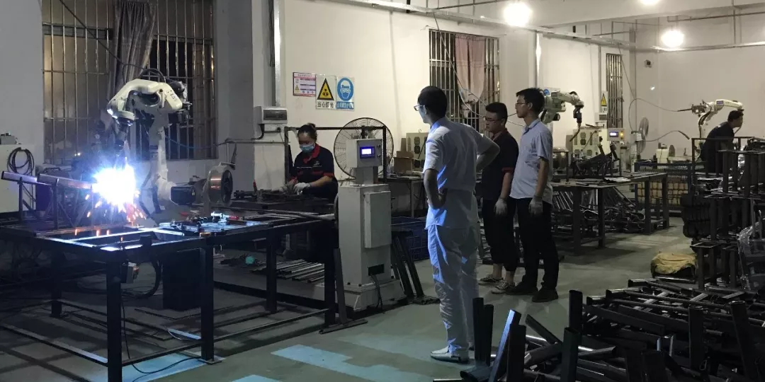 【開學季奮戰特輯】祥聚座椅加班加點迎最后沖刺，齊心協力為客戶！(圖5)