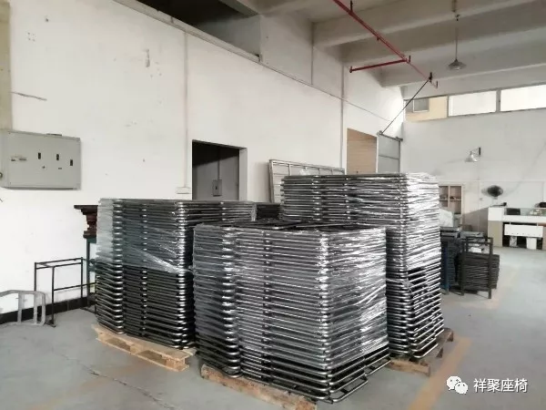 展會|祥聚座椅硬核實(shí)力，閃耀家具圈網(wǎng)紅打卡地！(圖15)