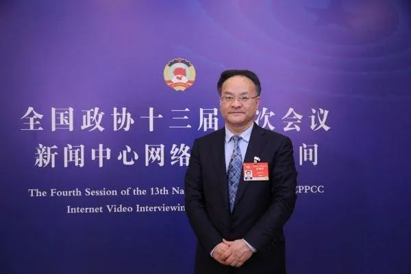 兩會期間，關切近視問題，青少年近視防控已經迫在眉睫！(圖2)